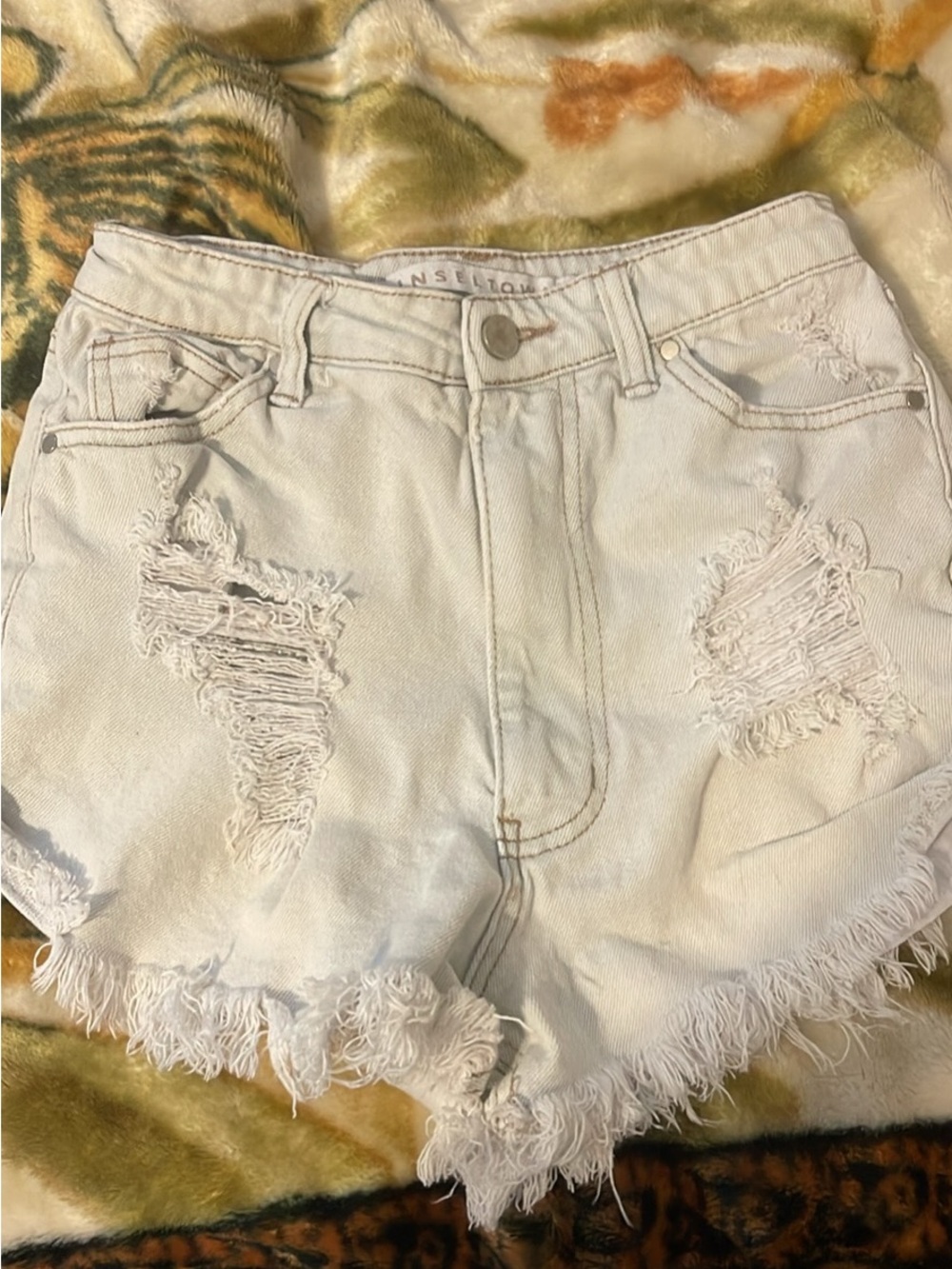 Tinseltown White Distressed Frayed Denim Shorts